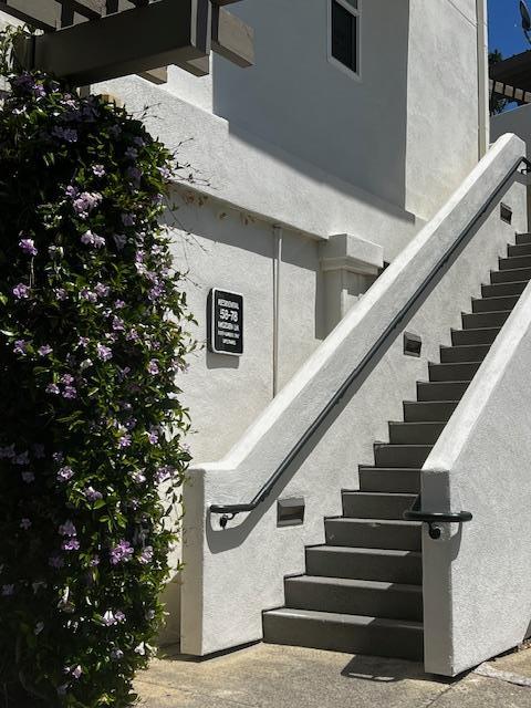 Detail Gallery Image 32 of 39 For 70 Mozden Ln, Pleasant Hill,  CA 94523 - 2 Beds | 2 Baths