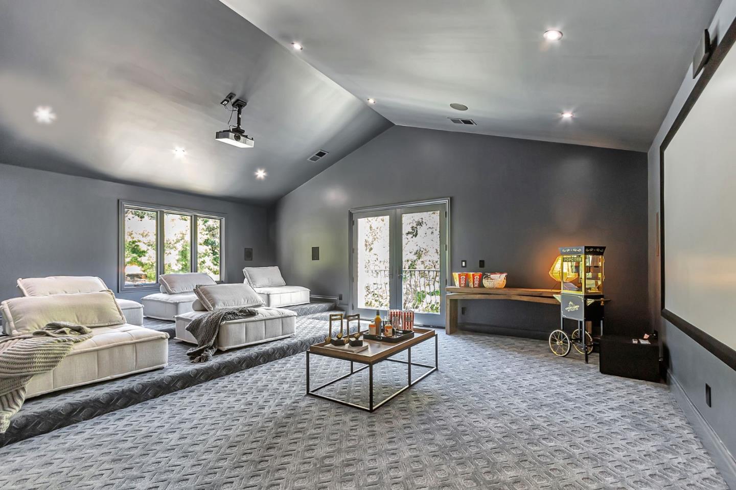 Detail Gallery Image 112 of 159 For 15681 Kennedy Rd, Los Gatos,  CA 95032 - 8 Beds | 10/1 Baths