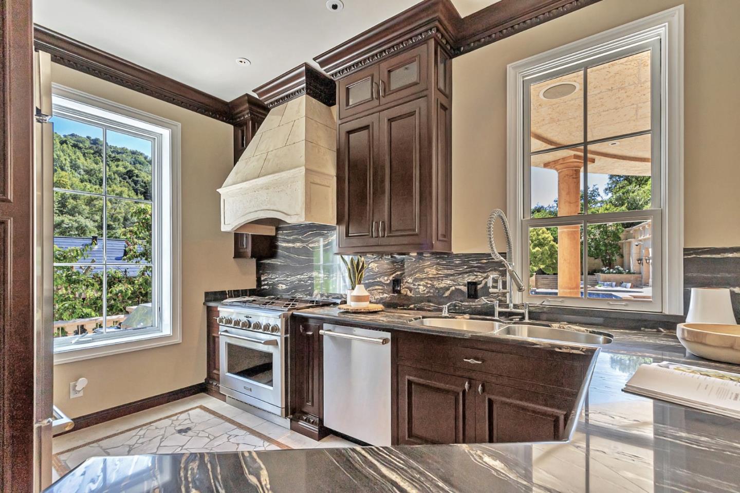 Detail Gallery Image 130 of 159 For 15681 Kennedy Rd, Los Gatos,  CA 95032 - 8 Beds | 10/1 Baths