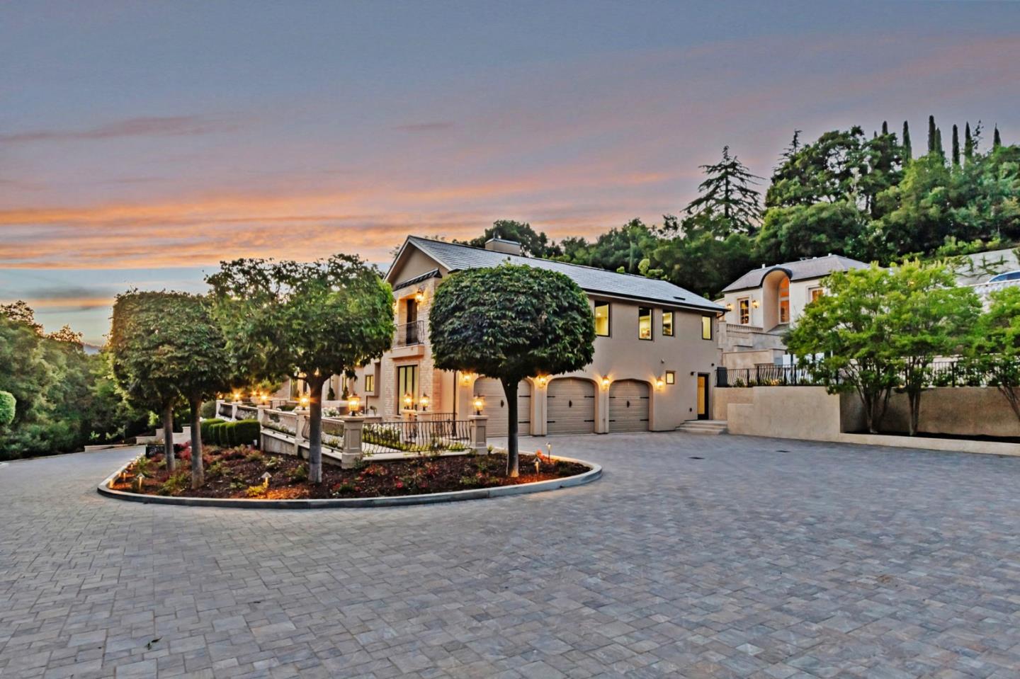 Detail Gallery Image 24 of 159 For 15681 Kennedy Rd, Los Gatos,  CA 95032 - 8 Beds | 10/1 Baths
