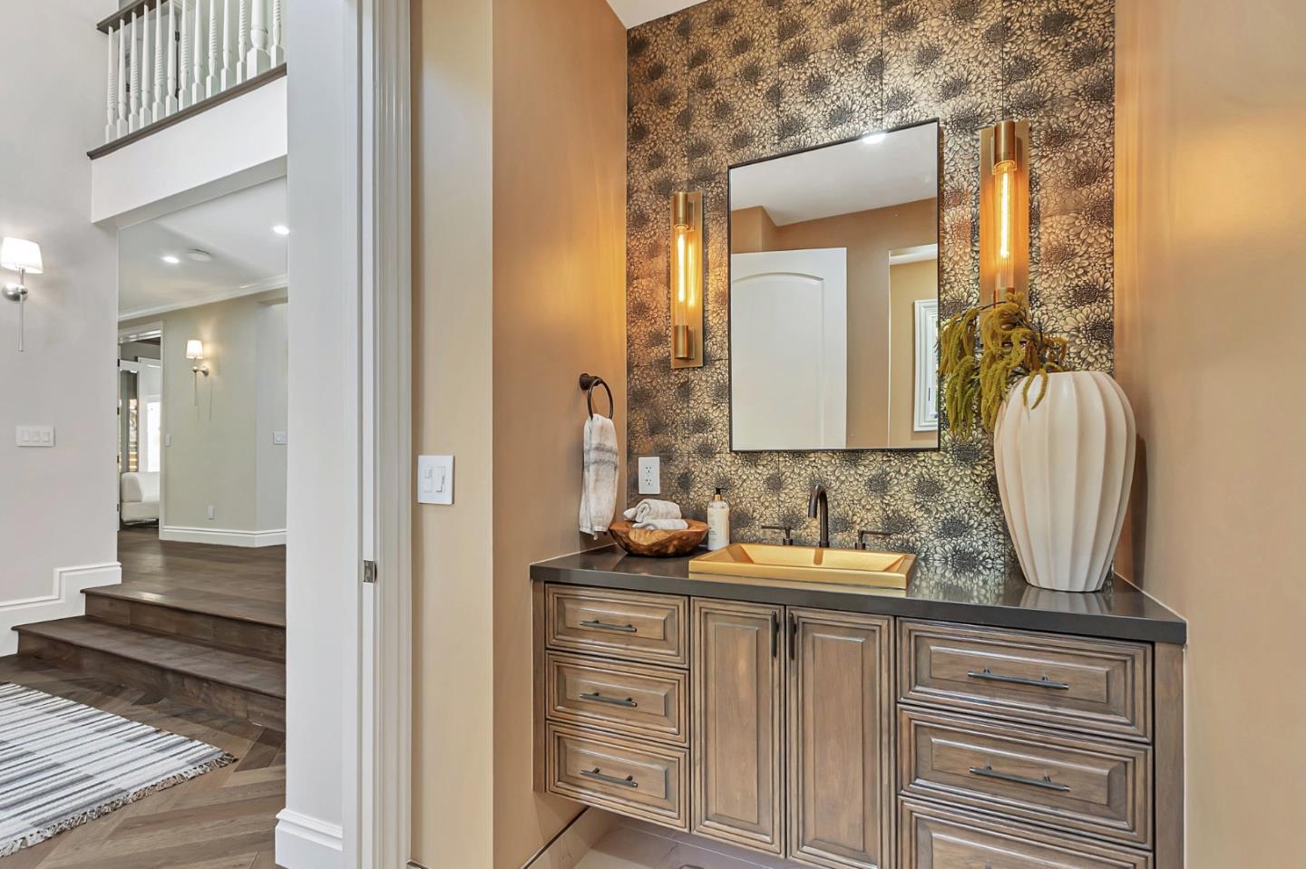 Detail Gallery Image 31 of 159 For 15681 Kennedy Rd, Los Gatos,  CA 95032 - 8 Beds | 10/1 Baths
