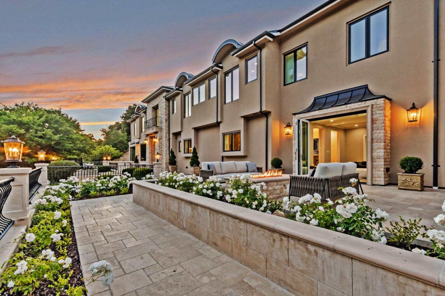 Detail Gallery Image 5 of 159 For 15681 Kennedy Rd, Los Gatos,  CA 95032 - 8 Beds | 10/1 Baths