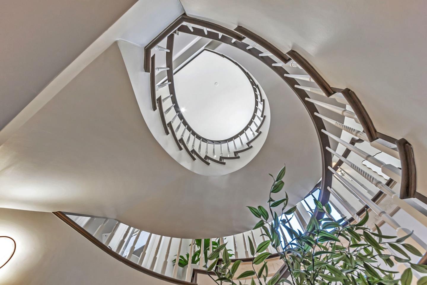 Detail Gallery Image 67 of 159 For 15681 Kennedy Rd, Los Gatos,  CA 95032 - 8 Beds | 10/1 Baths
