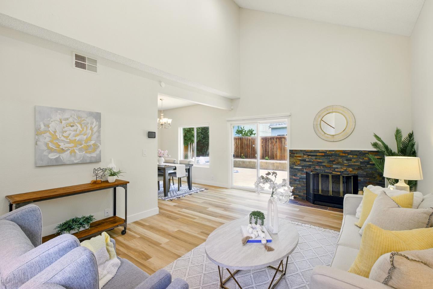 Detail Gallery Image 11 of 63 For 34348 Siward Dr, Fremont,  CA 94555 - 3 Beds | 2/1 Baths