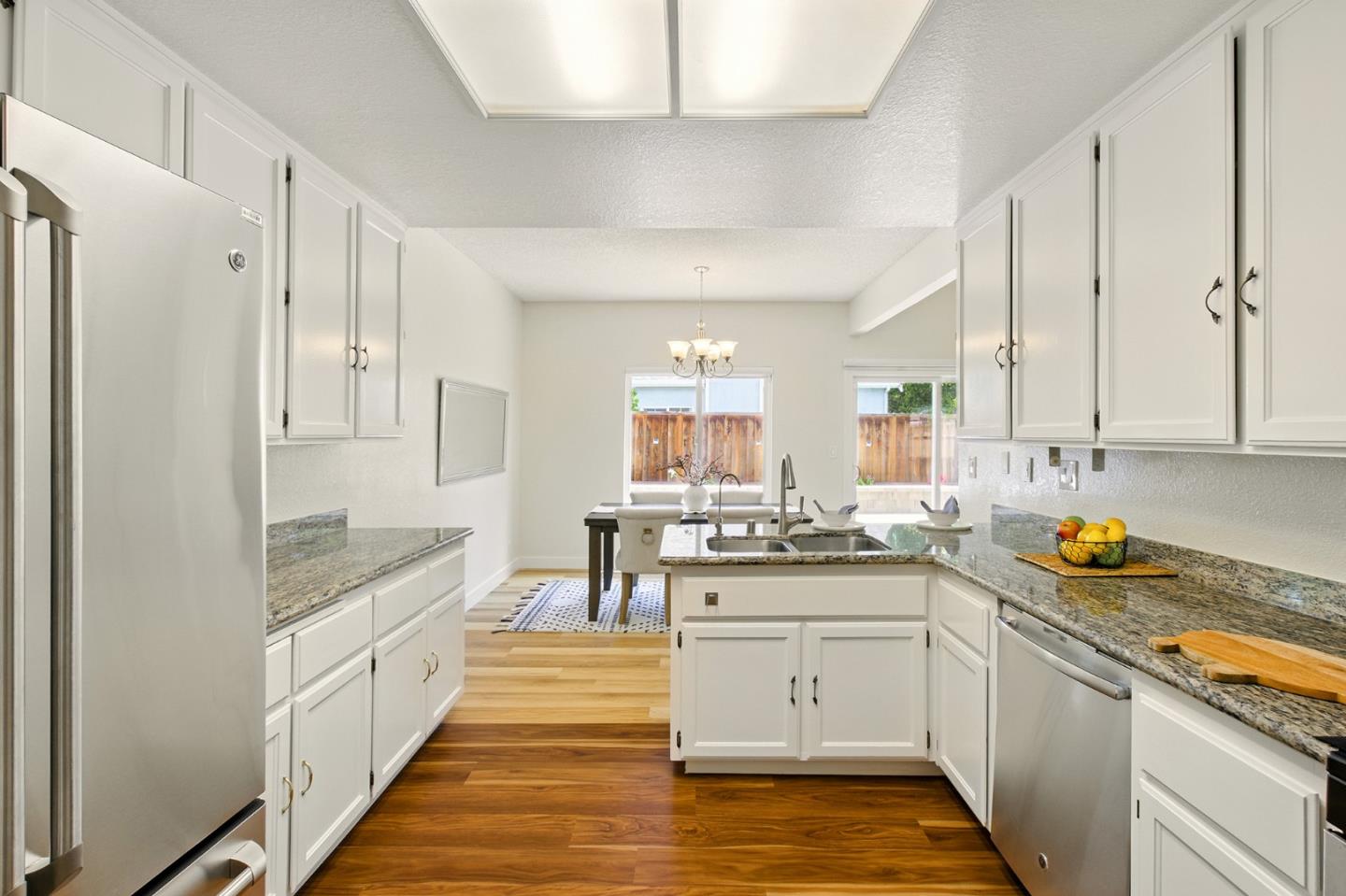 Detail Gallery Image 17 of 63 For 34348 Siward Dr, Fremont,  CA 94555 - 3 Beds | 2/1 Baths