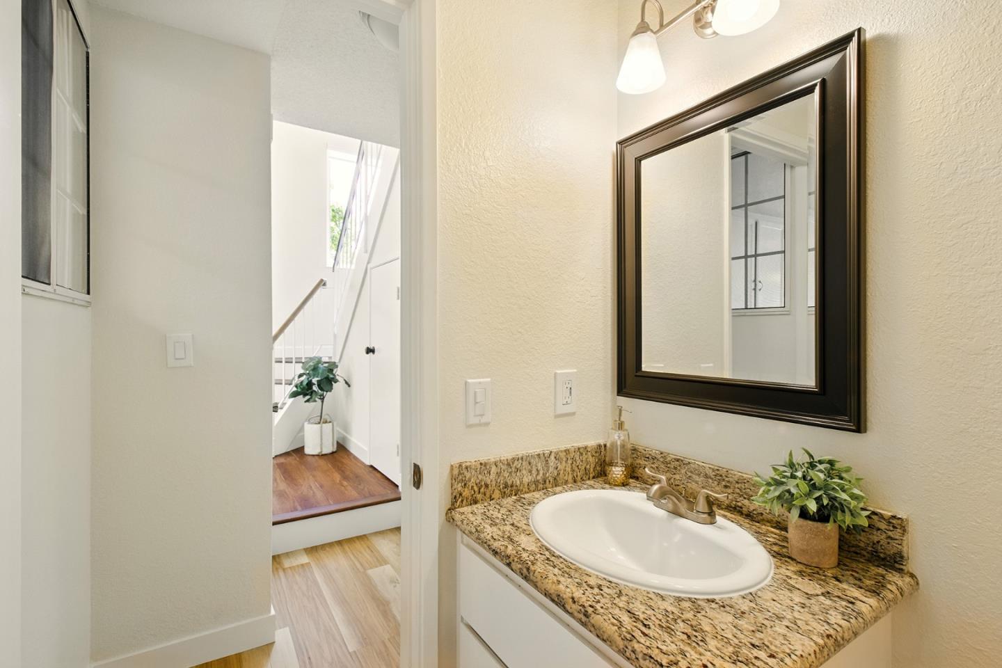 Detail Gallery Image 29 of 63 For 34348 Siward Dr, Fremont,  CA 94555 - 3 Beds | 2/1 Baths