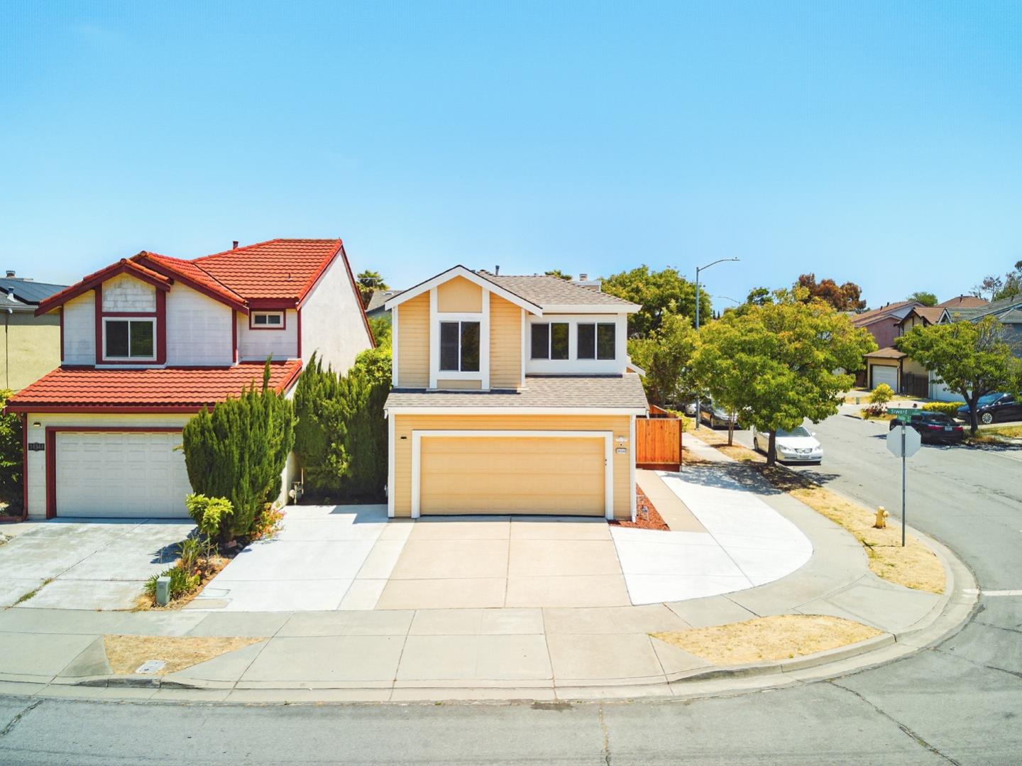 Detail Gallery Image 4 of 63 For 34348 Siward Dr, Fremont,  CA 94555 - 3 Beds | 2/1 Baths