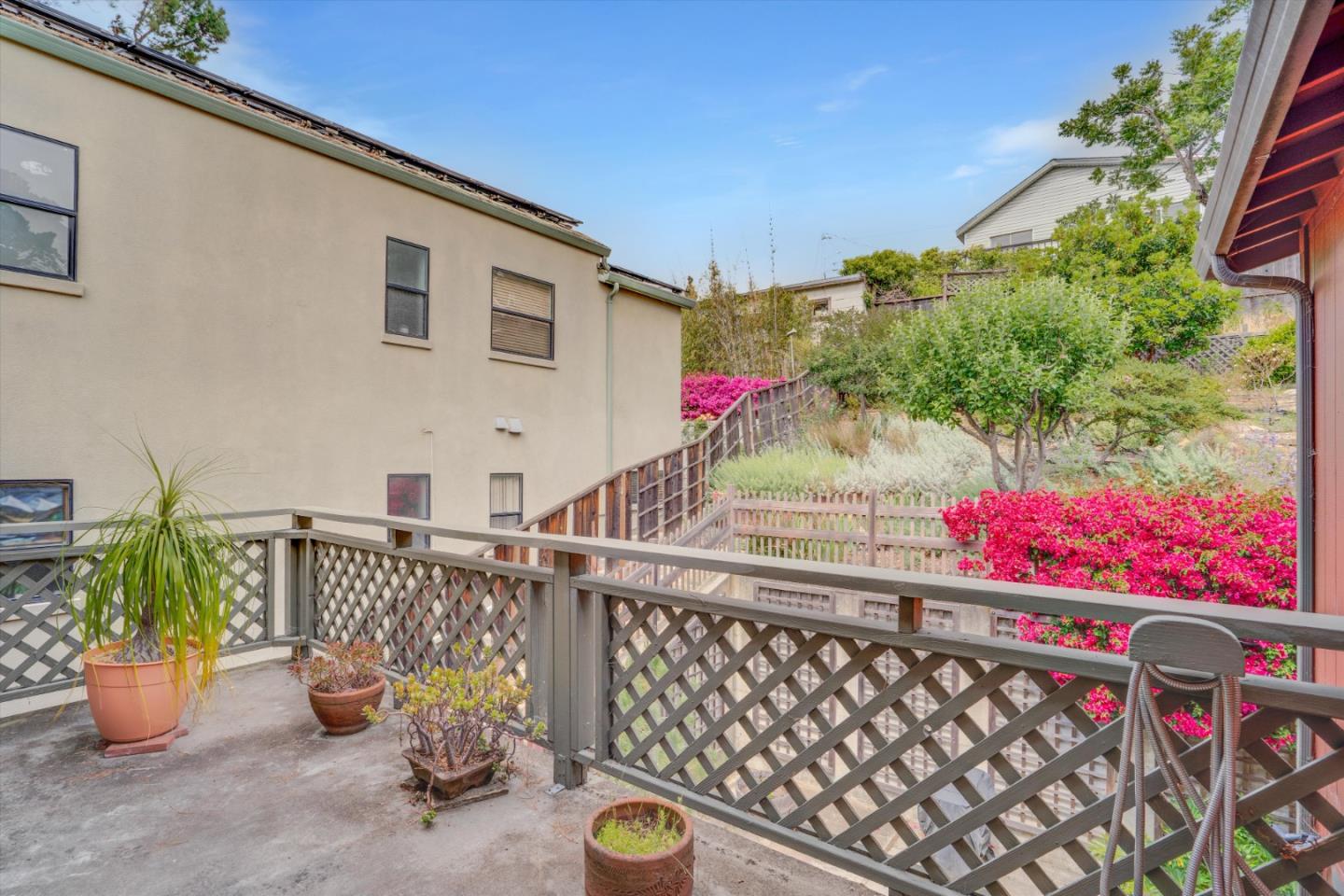 Detail Gallery Image 36 of 52 For 141 Santa Clara St, Brisbane,  CA 94005 - 4 Beds | 3/1 Baths