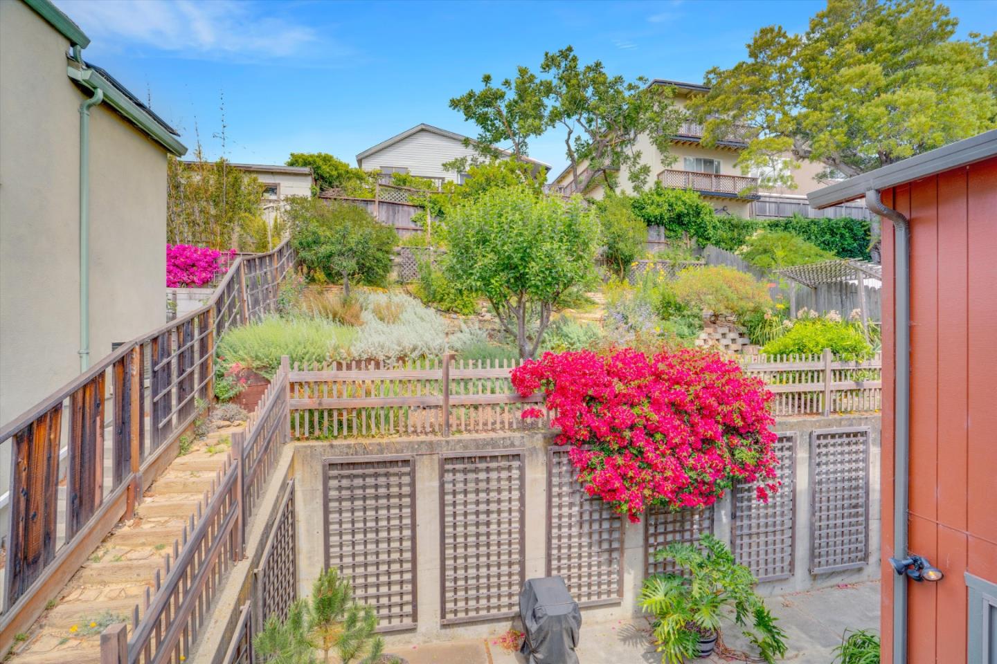 Detail Gallery Image 37 of 52 For 141 Santa Clara St, Brisbane,  CA 94005 - 4 Beds | 3/1 Baths