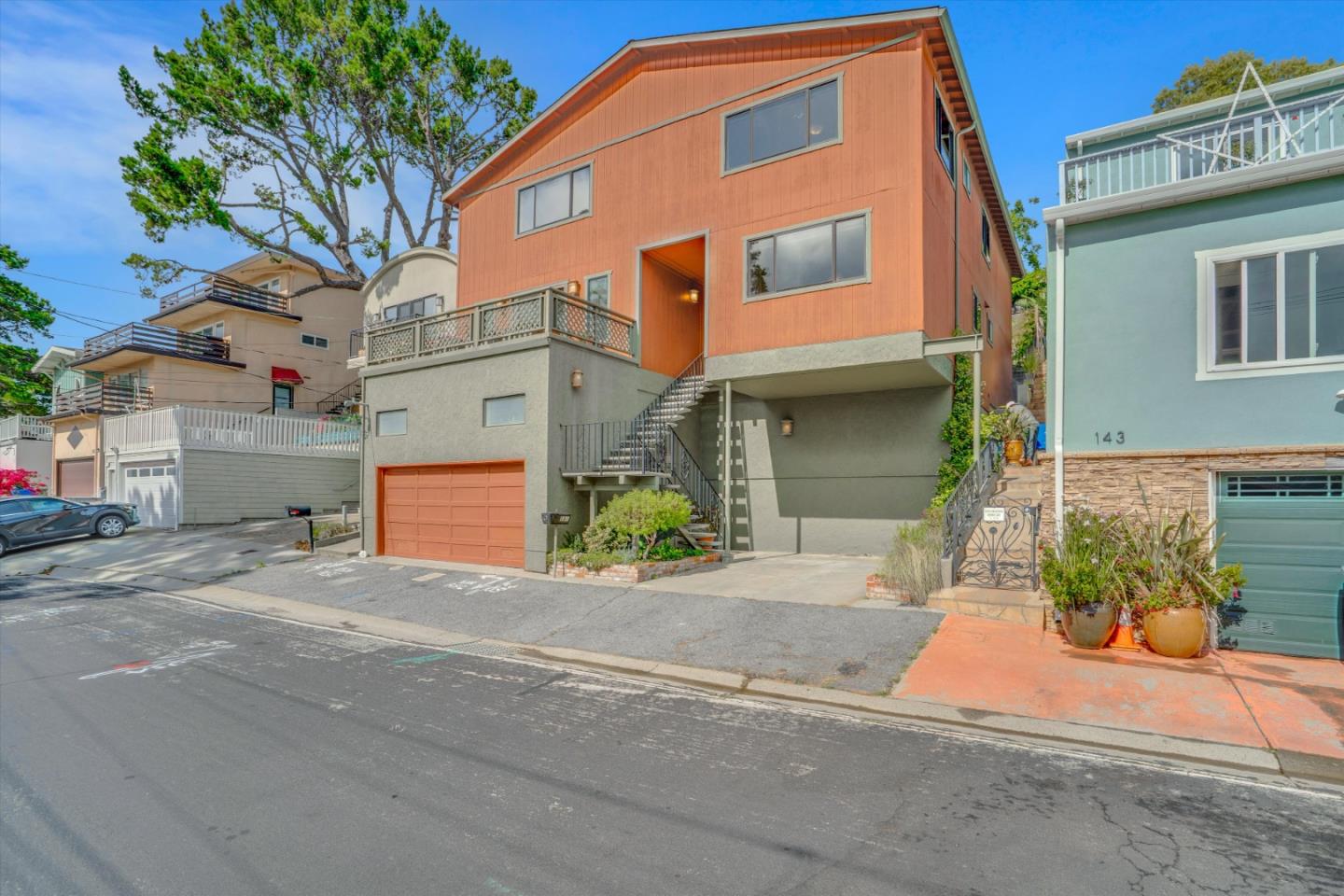 Detail Gallery Image 49 of 52 For 141 Santa Clara St, Brisbane,  CA 94005 - 4 Beds | 3/1 Baths