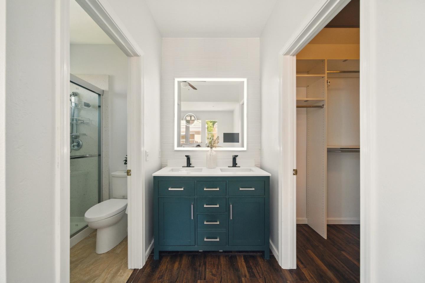 Detail Gallery Image 26 of 63 For 135 Frederick Ct, Mountain View,  CA 94043 - 3 Beds | 2/1 Baths