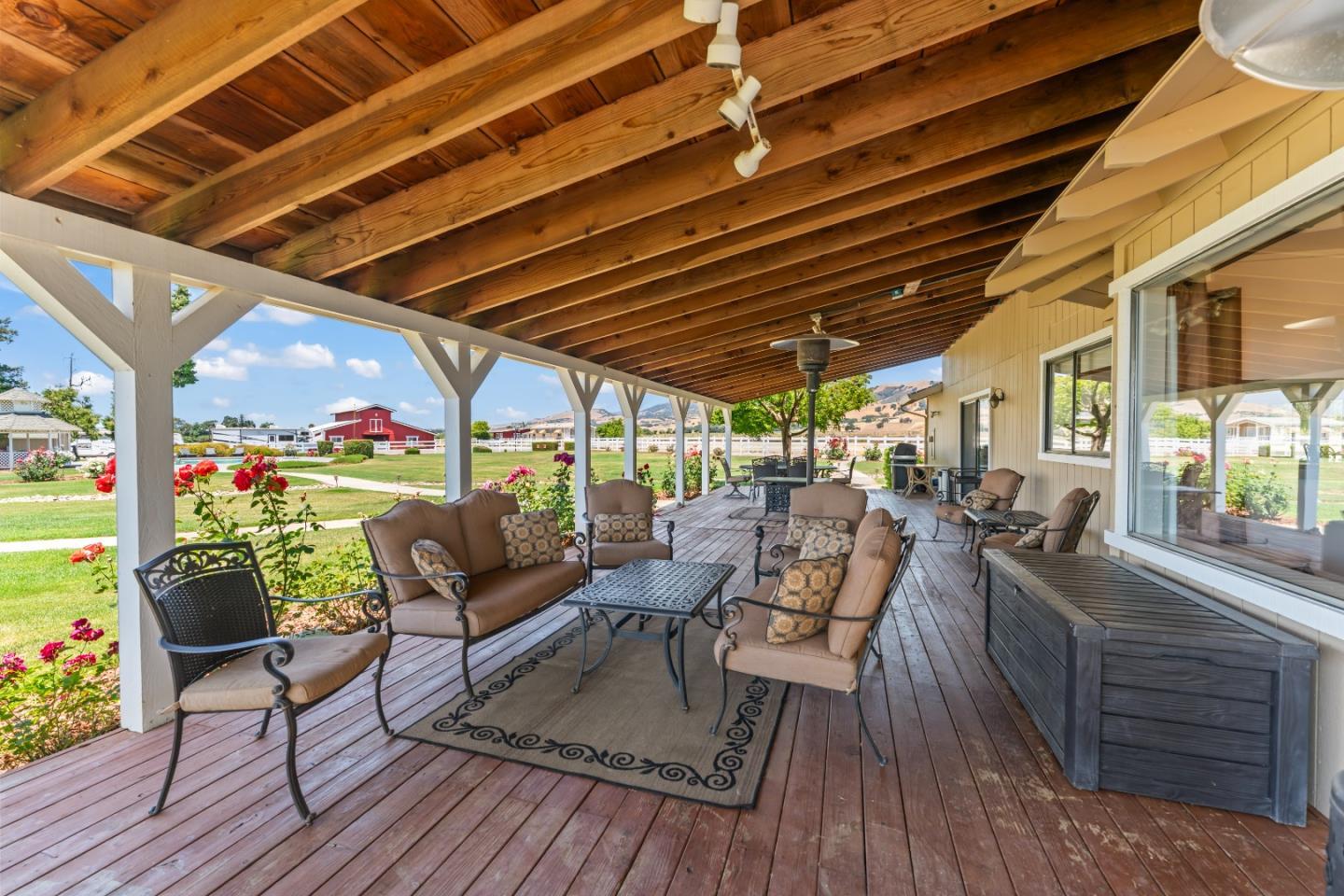 Detail Gallery Image 24 of 42 For 3465 Susie Ln, Gilroy,  CA 95020 - 4 Beds | 2/2 Baths