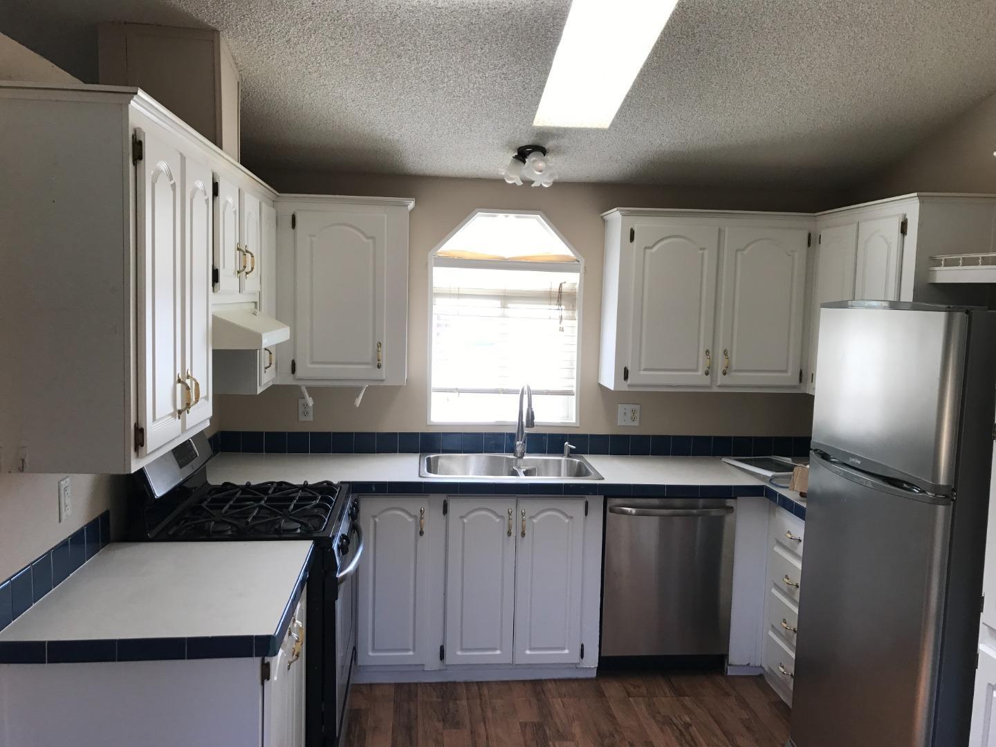 Detail Gallery Image 30 of 42 For 3465 Susie Ln, Gilroy,  CA 95020 - 4 Beds | 2/2 Baths