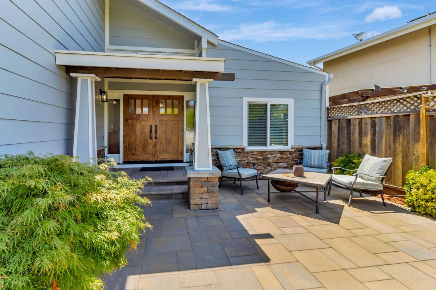 Detail Gallery Image 2 of 55 For 6273 Mountford Dr, San Jose,  CA 95123 - 5 Beds | 2/1 Baths