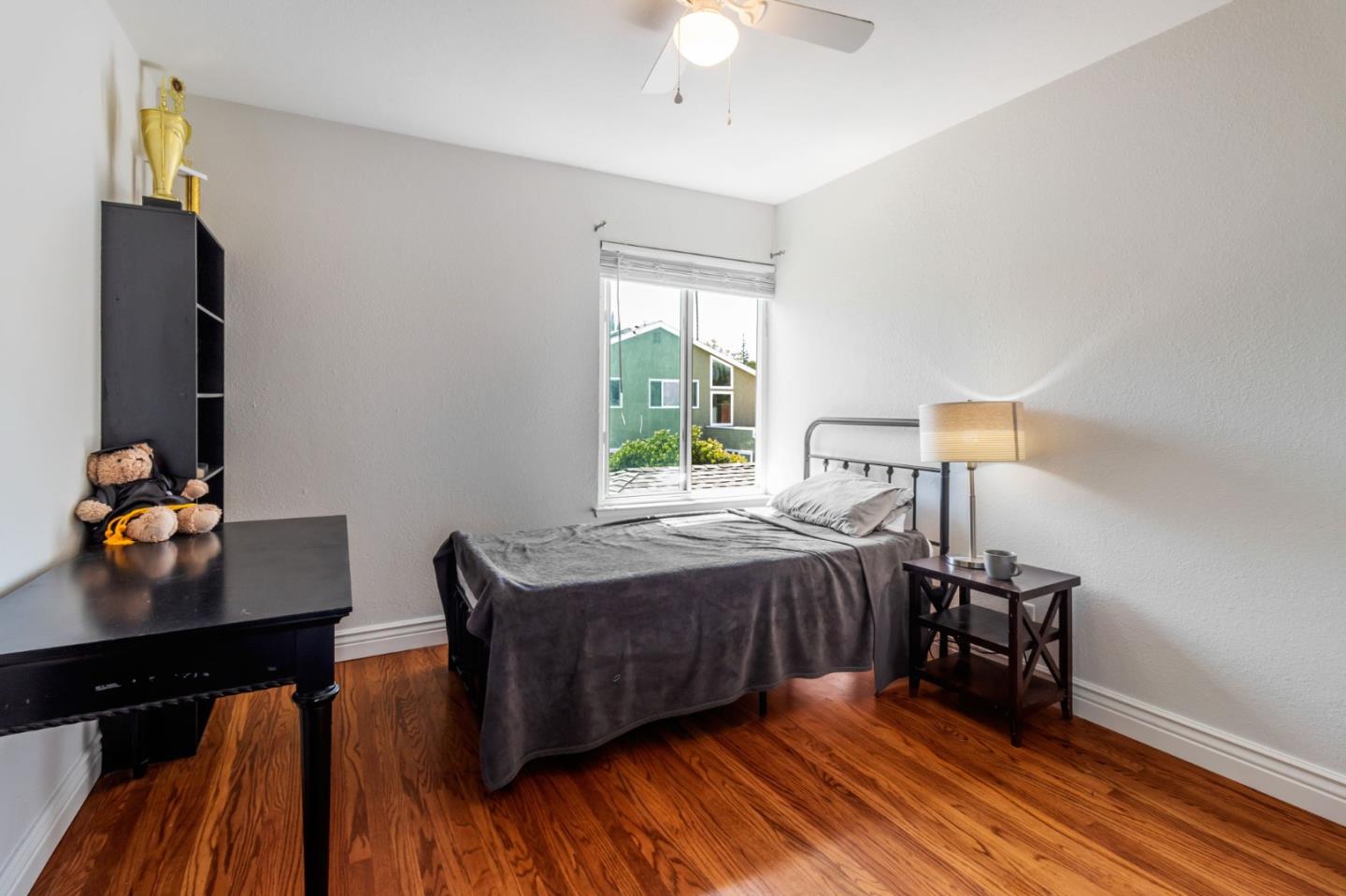 Detail Gallery Image 25 of 55 For 6273 Mountford Dr, San Jose,  CA 95123 - 5 Beds | 2/1 Baths