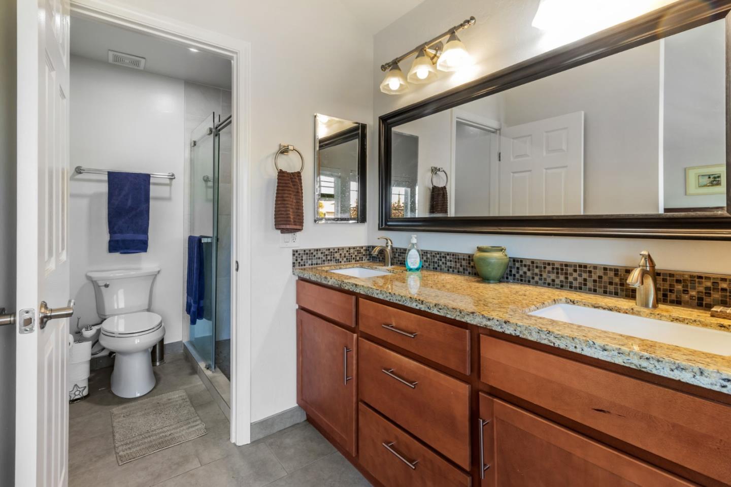 Detail Gallery Image 35 of 55 For 6273 Mountford Dr, San Jose,  CA 95123 - 5 Beds | 2/1 Baths