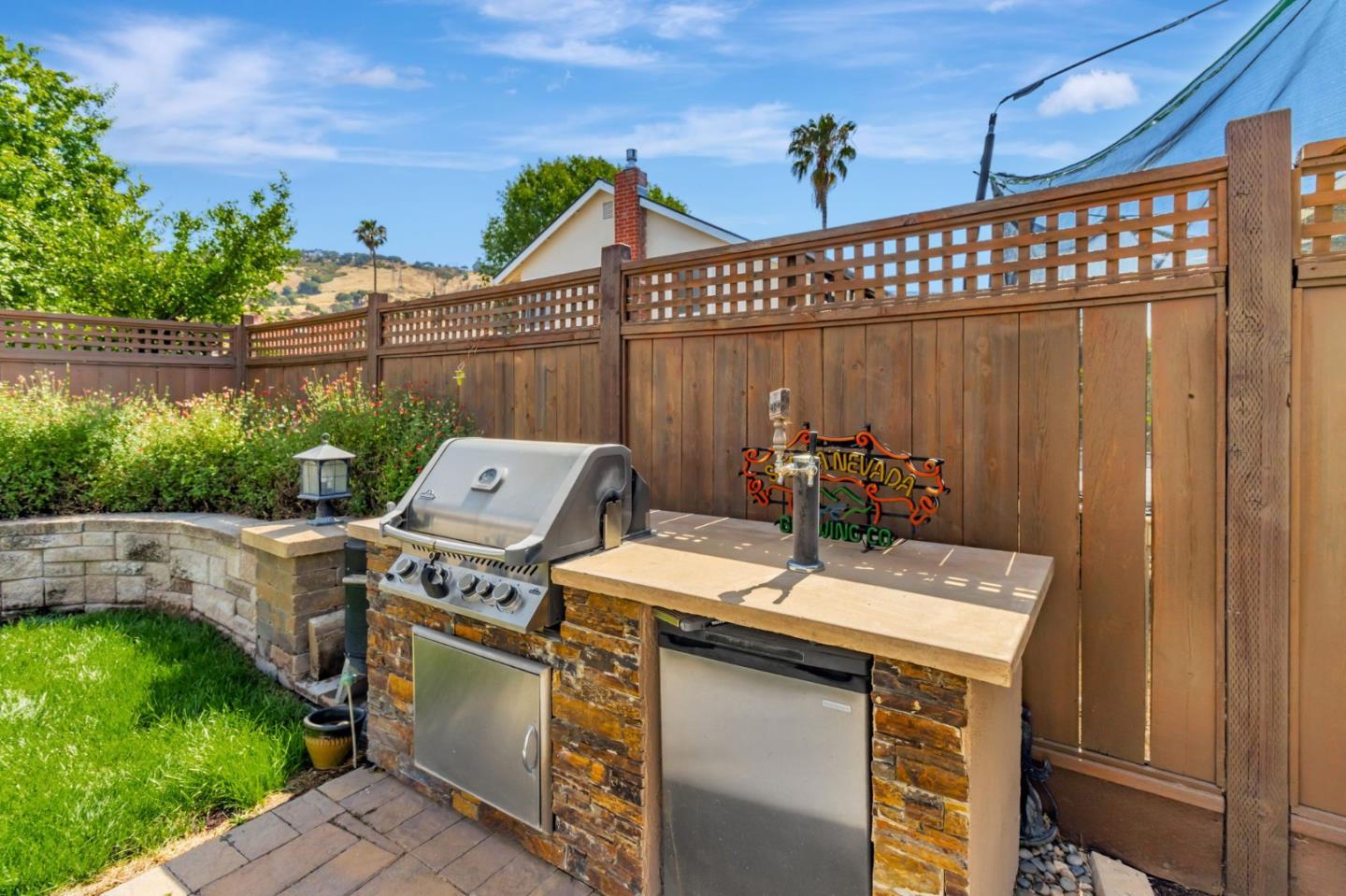 Detail Gallery Image 43 of 55 For 6273 Mountford Dr, San Jose,  CA 95123 - 5 Beds | 2/1 Baths