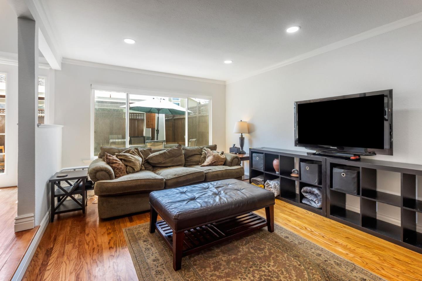 Detail Gallery Image 7 of 55 For 6273 Mountford Dr, San Jose,  CA 95123 - 5 Beds | 2/1 Baths