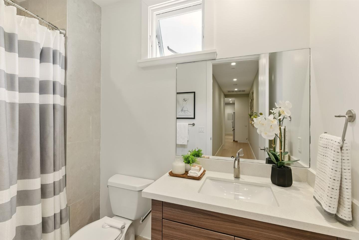 Detail Gallery Image 11 of 32 For 600 El Camino Real #312,  Belmont,  CA 94002 - 3 Beds | 2 Baths