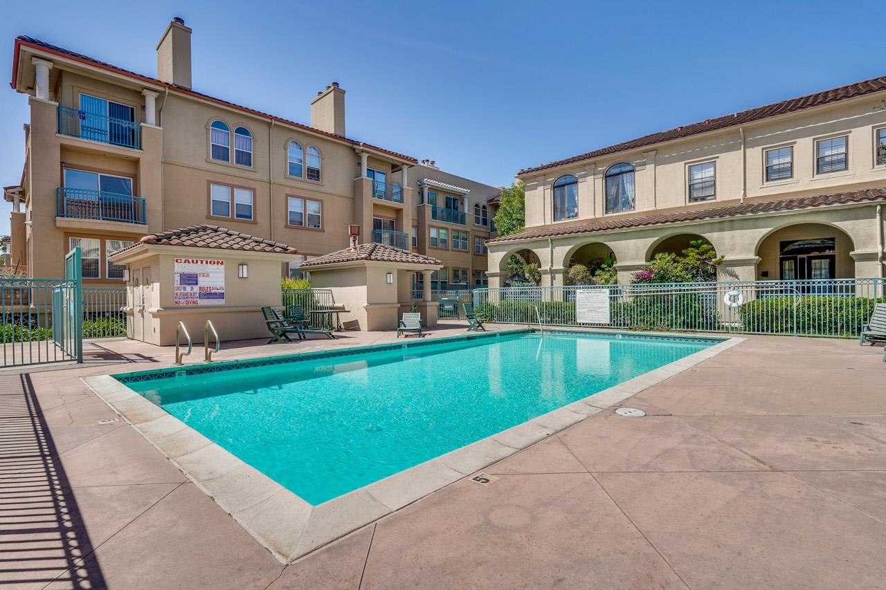 Detail Gallery Image 30 of 34 For 951 S 12th St #102,  San Jose,  CA 95112 - 2 Beds | 2 Baths
