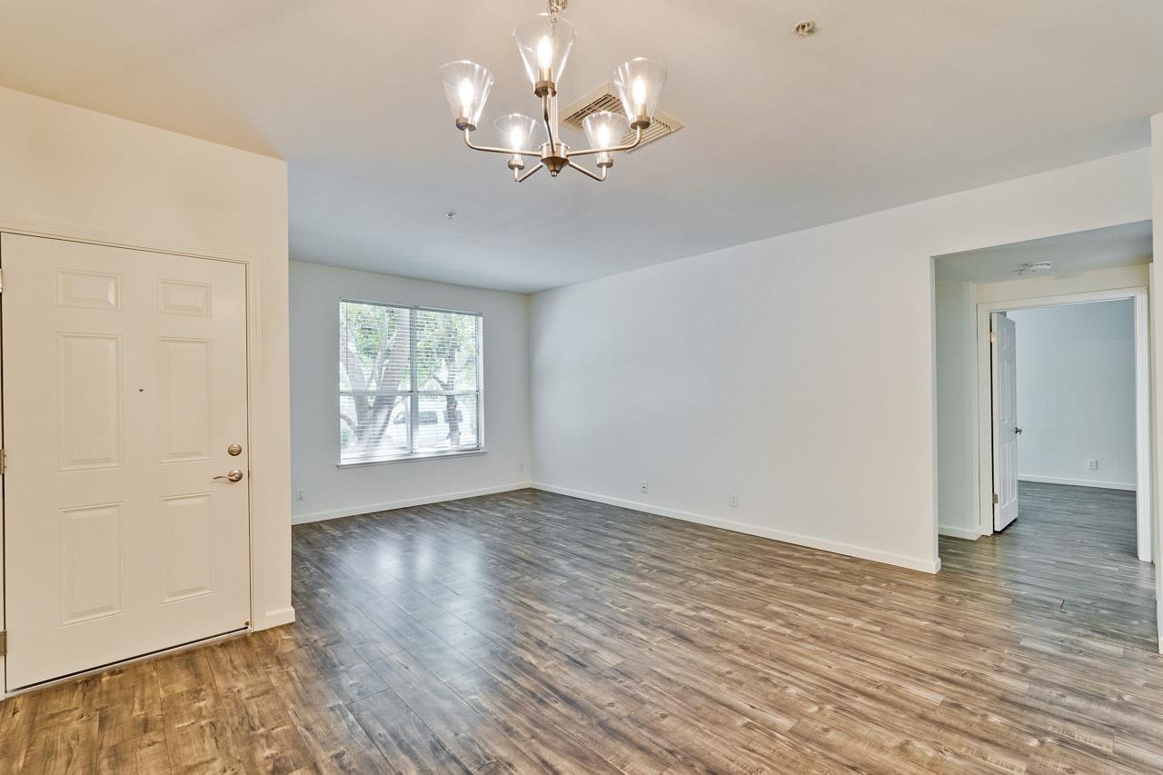 Detail Gallery Image 6 of 34 For 951 S 12th St #102,  San Jose,  CA 95112 - 2 Beds | 2 Baths