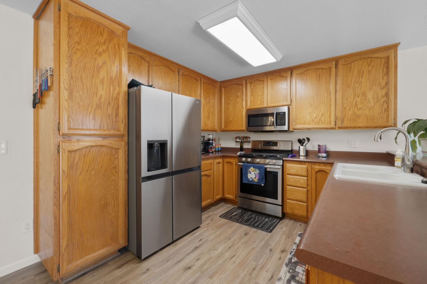 Detail Gallery Image 14 of 52 For 4165 Ernestine Way, North Highlands,  CA 95660 - 3 Beds | 2 Baths
