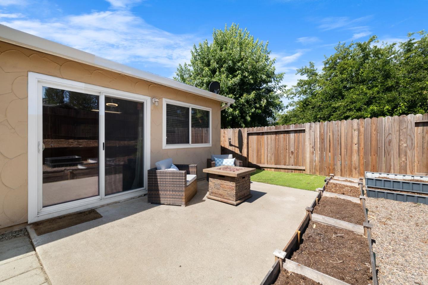 Detail Gallery Image 39 of 52 For 4165 Ernestine Way, North Highlands,  CA 95660 - 3 Beds | 2 Baths