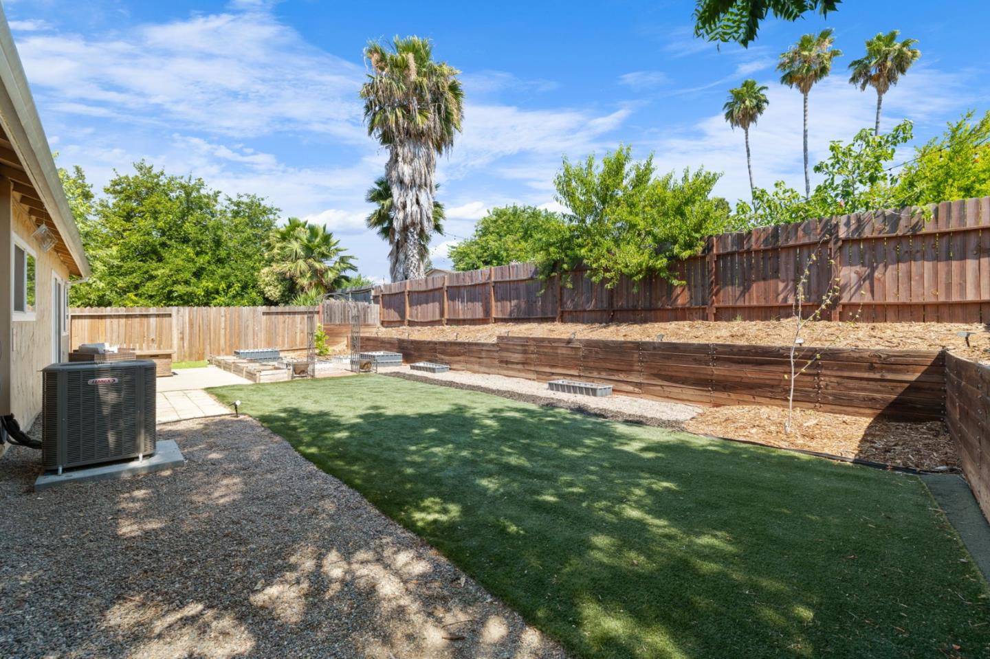 Detail Gallery Image 40 of 52 For 4165 Ernestine Way, North Highlands,  CA 95660 - 3 Beds | 2 Baths