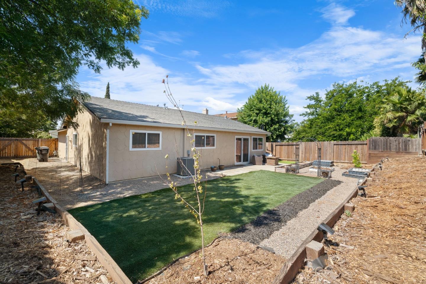 Detail Gallery Image 41 of 52 For 4165 Ernestine Way, North Highlands,  CA 95660 - 3 Beds | 2 Baths