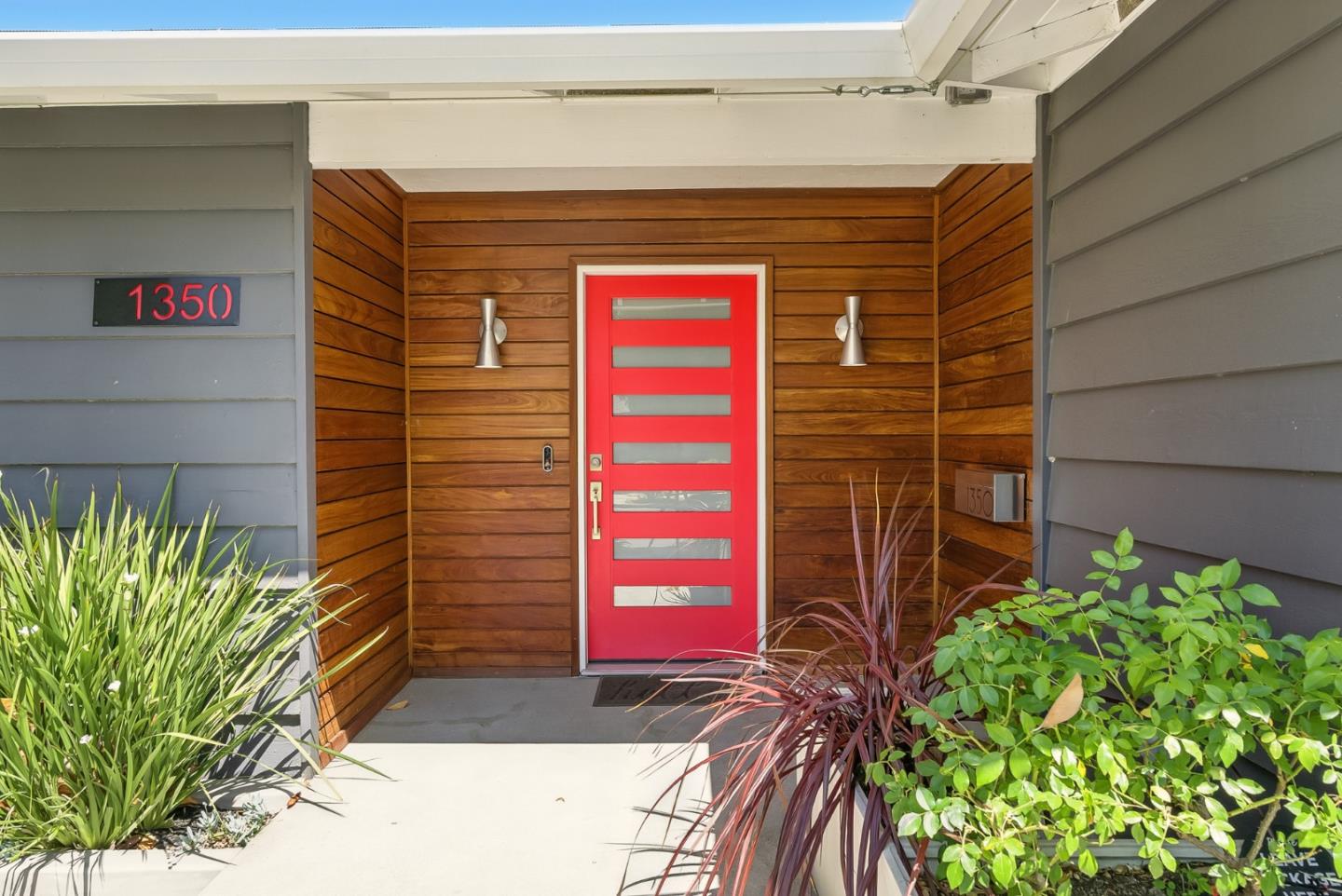 Detail Gallery Image 2 of 59 For 1350 N Central Ave, San Jose,  CA 95128 - 4 Beds | 3 Baths