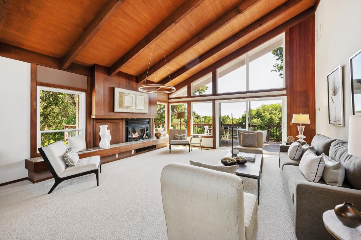 Detail Gallery Image 12 of 53 For 10605 Berkshire Dr, Los Altos Hills,  CA 94024 - 4 Beds | 3/1 Baths