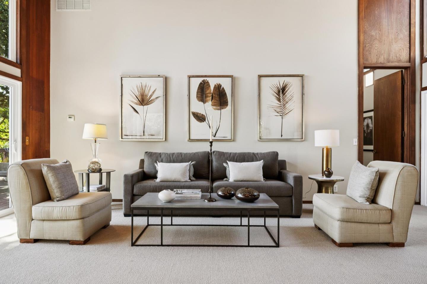 Detail Gallery Image 15 of 53 For 10605 Berkshire Dr, Los Altos Hills,  CA 94024 - 4 Beds | 3/1 Baths