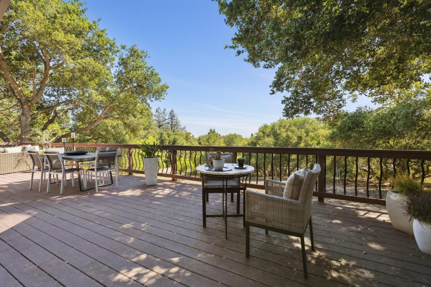Detail Gallery Image 37 of 53 For 10605 Berkshire Dr, Los Altos Hills,  CA 94024 - 4 Beds | 3/1 Baths
