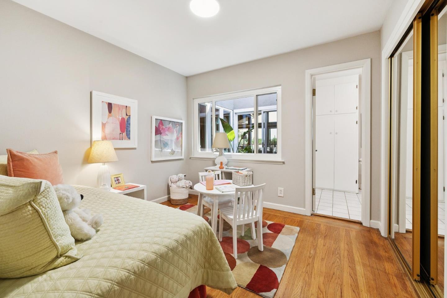 Detail Gallery Image 44 of 53 For 10605 Berkshire Dr, Los Altos Hills,  CA 94024 - 4 Beds | 3/1 Baths