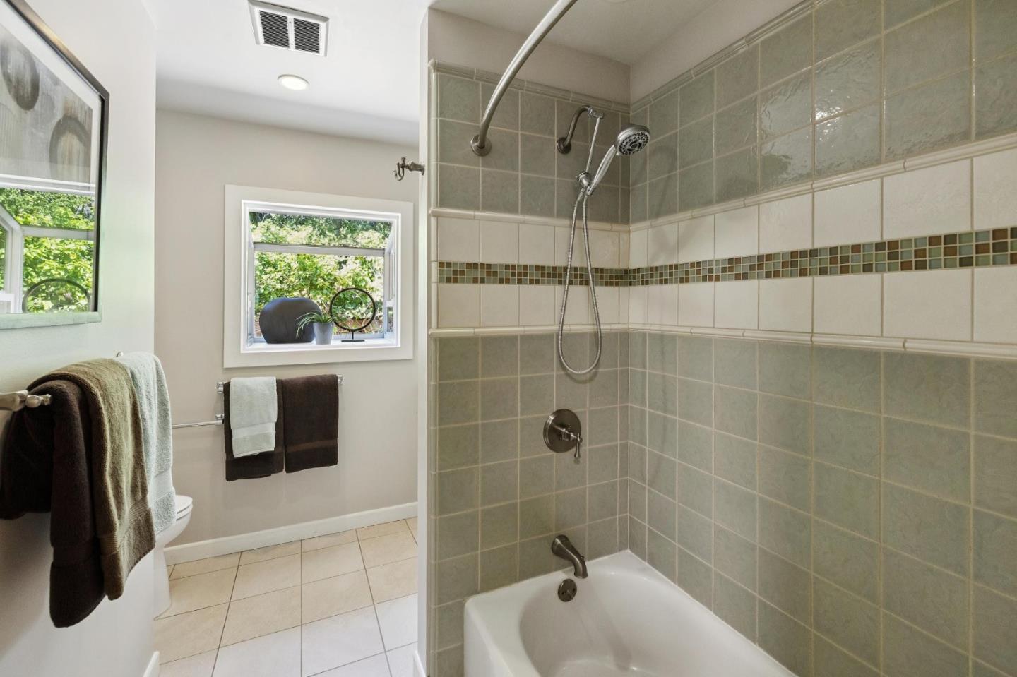 Detail Gallery Image 47 of 53 For 10605 Berkshire Dr, Los Altos Hills,  CA 94024 - 4 Beds | 3/1 Baths