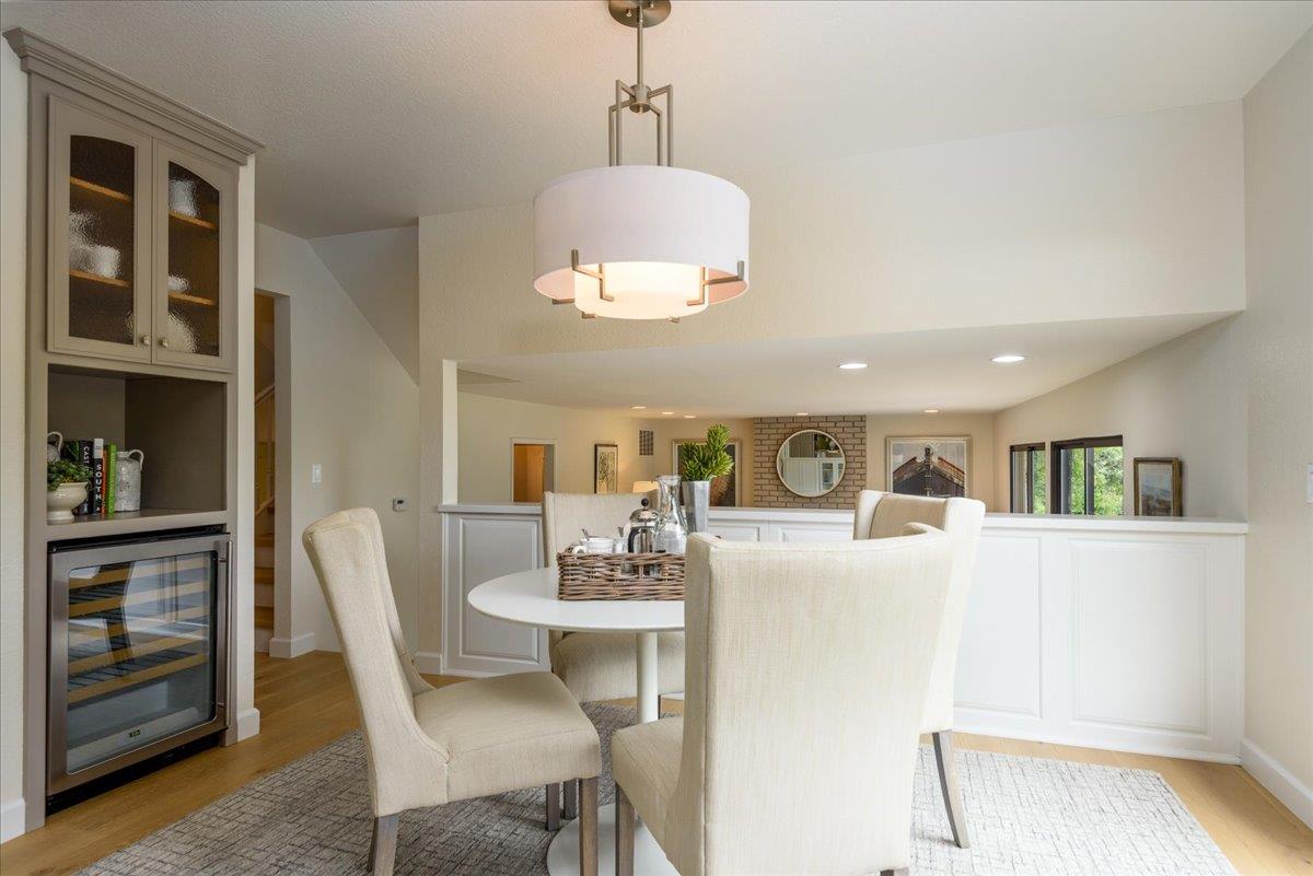 Detail Gallery Image 11 of 27 For 733 Arroyo Leon Dr, Half Moon Bay,  CA 94019 - 4 Beds | 2/1 Baths