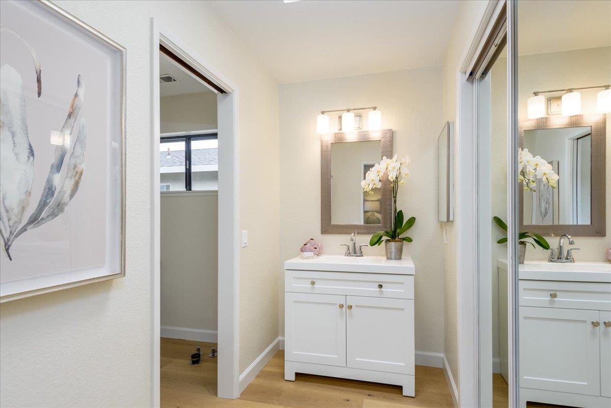 Detail Gallery Image 20 of 27 For 733 Arroyo Leon Dr, Half Moon Bay,  CA 94019 - 4 Beds | 2/1 Baths