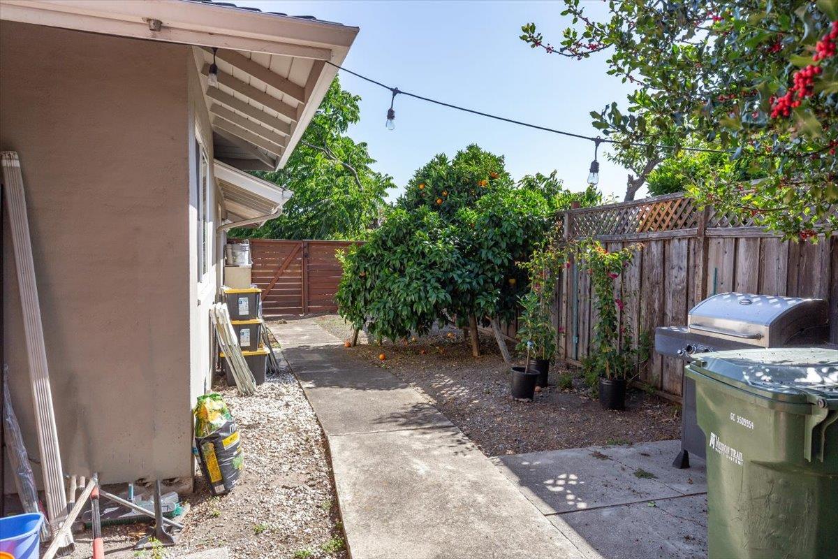 Detail Gallery Image 27 of 28 For 2725 Newhall St, Santa Clara,  CA 95050 - 3 Beds | 2 Baths