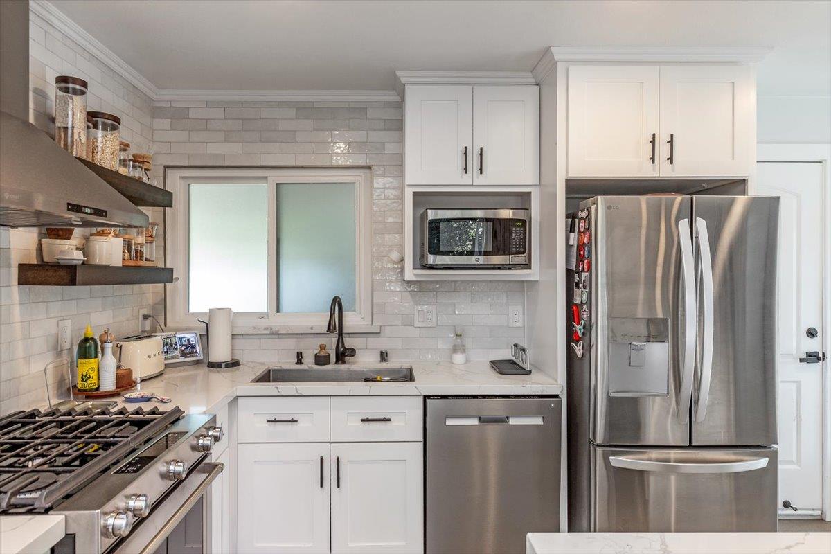 Detail Gallery Image 9 of 28 For 2725 Newhall St, Santa Clara,  CA 95050 - 3 Beds | 2 Baths