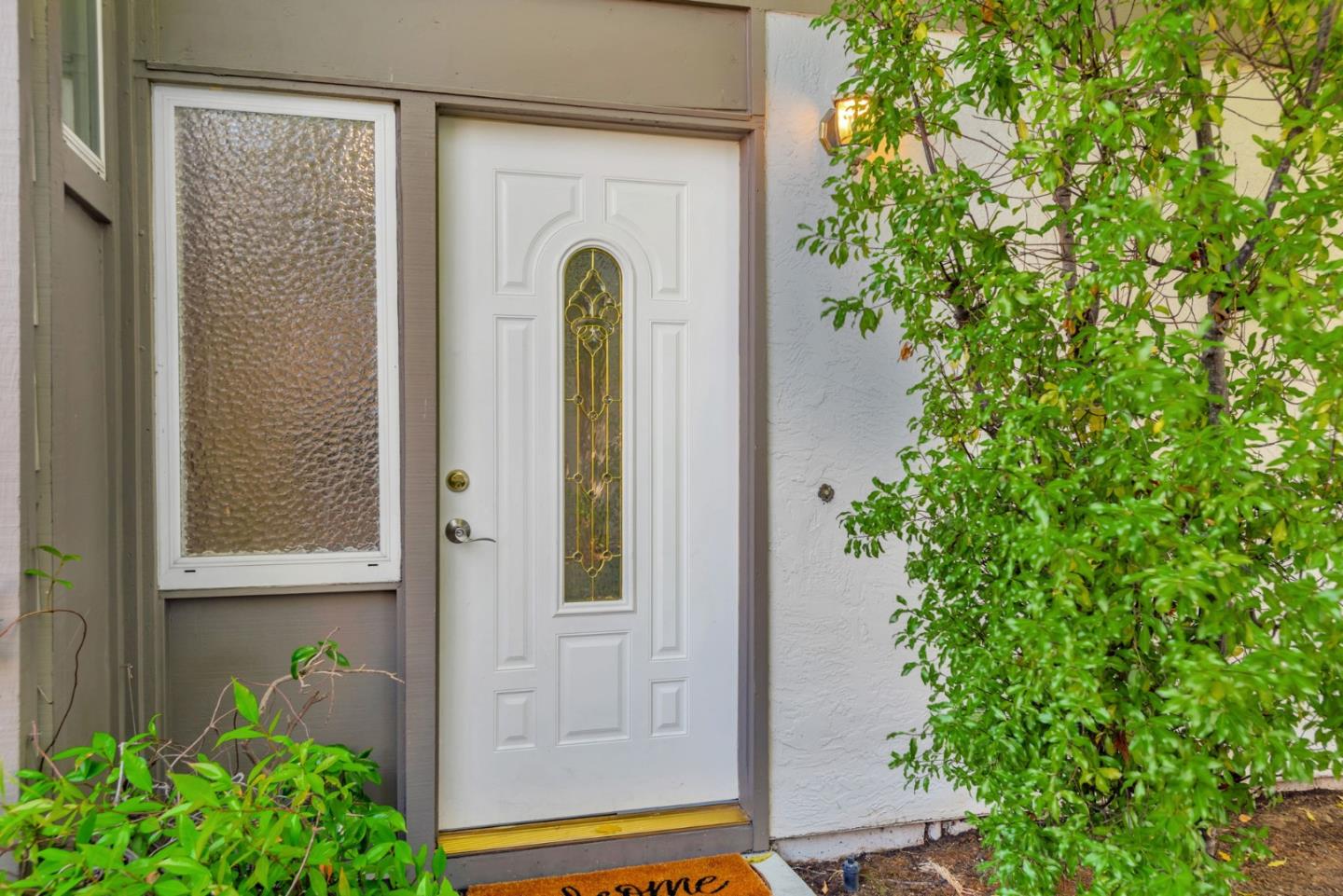 Detail Gallery Image 2 of 45 For 856 Erickson Ln, Foster City,  CA 94404 - 4 Beds | 2/1 Baths