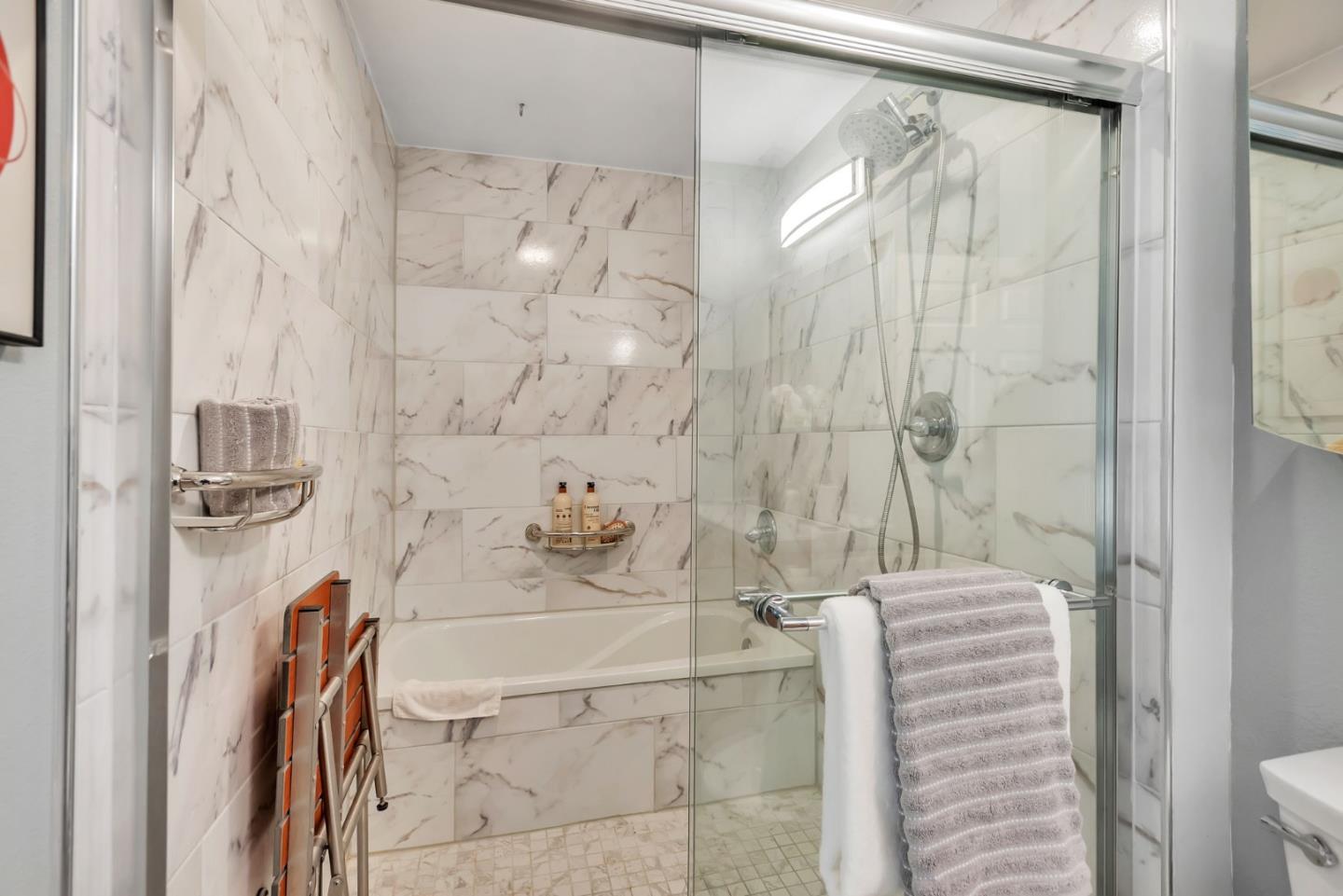 Detail Gallery Image 32 of 45 For 856 Erickson Ln, Foster City,  CA 94404 - 4 Beds | 2/1 Baths