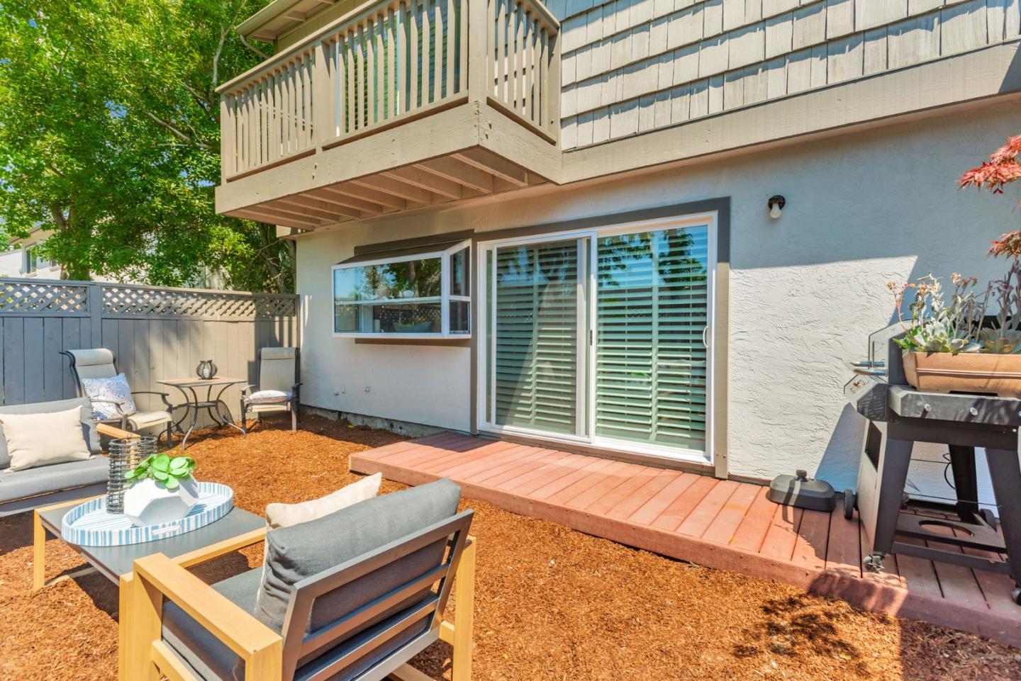 Detail Gallery Image 34 of 45 For 856 Erickson Ln, Foster City,  CA 94404 - 4 Beds | 2/1 Baths