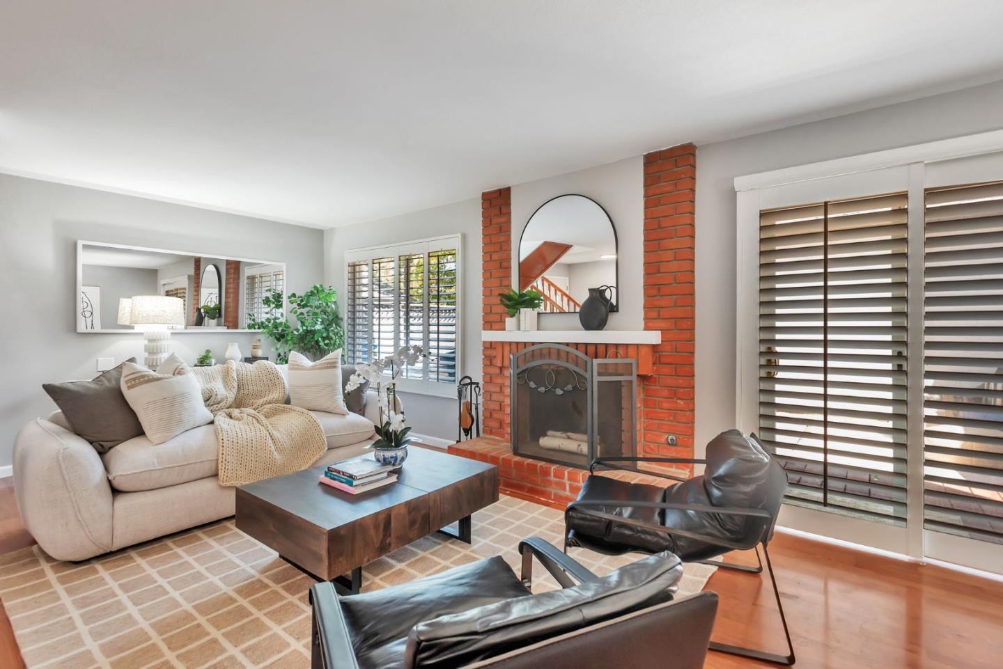 Detail Gallery Image 6 of 45 For 856 Erickson Ln, Foster City,  CA 94404 - 4 Beds | 2/1 Baths
