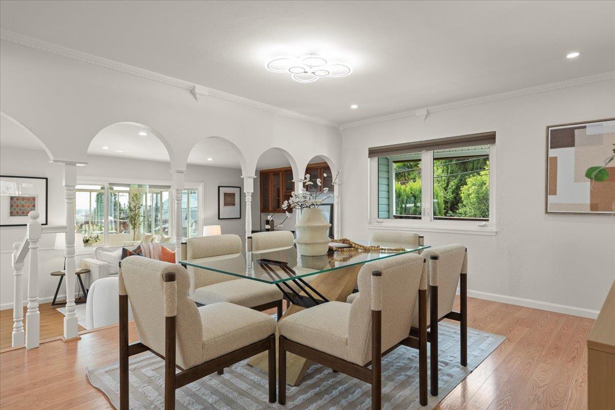 Detail Gallery Image 9 of 52 For 2204 170th Ave, Castro Valley,  CA 94546 - 4 Beds | 3 Baths
