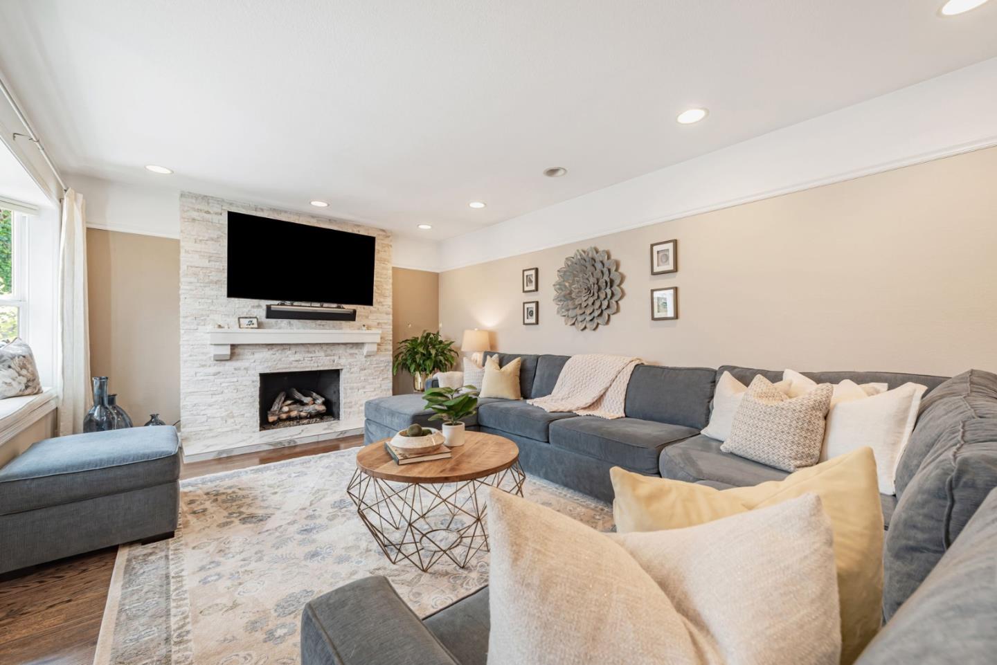 Detail Gallery Image 12 of 45 For 6555 Timberview Dr, San Jose,  CA 95120 - 4 Beds | 2 Baths