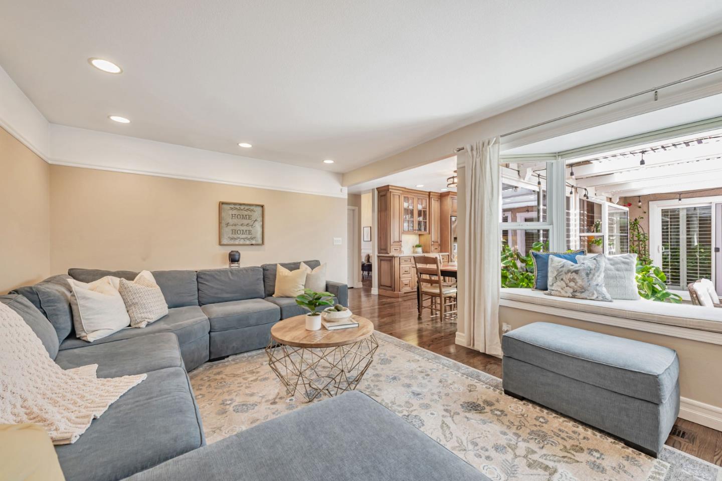 Detail Gallery Image 14 of 45 For 6555 Timberview Dr, San Jose,  CA 95120 - 4 Beds | 2 Baths