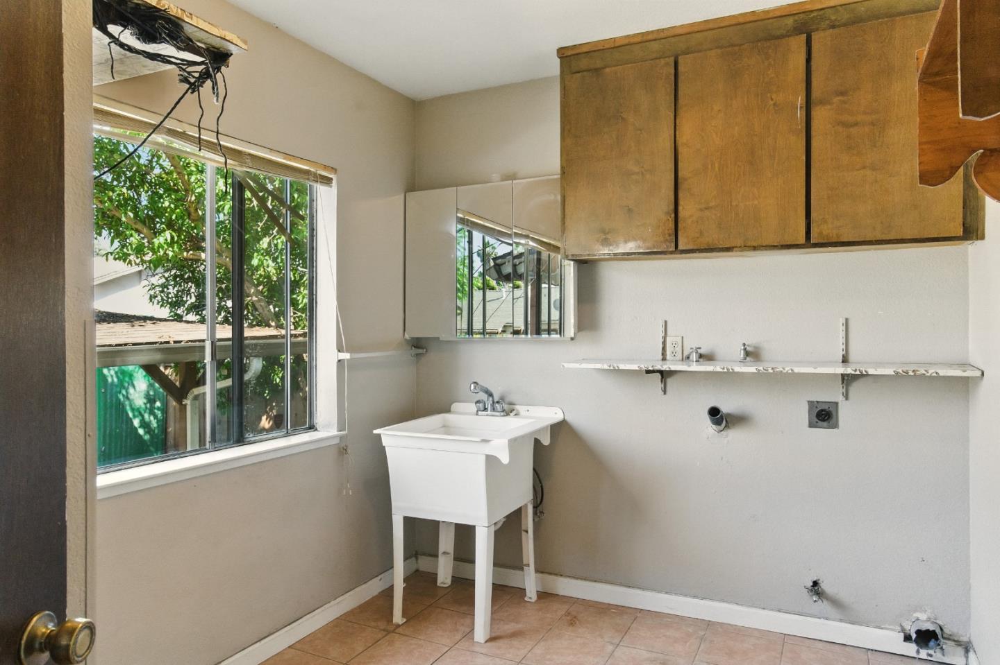 Detail Gallery Image 18 of 34 For 295 S 19th St, San Jose,  CA 95116 - 3 Beds | 1 Baths