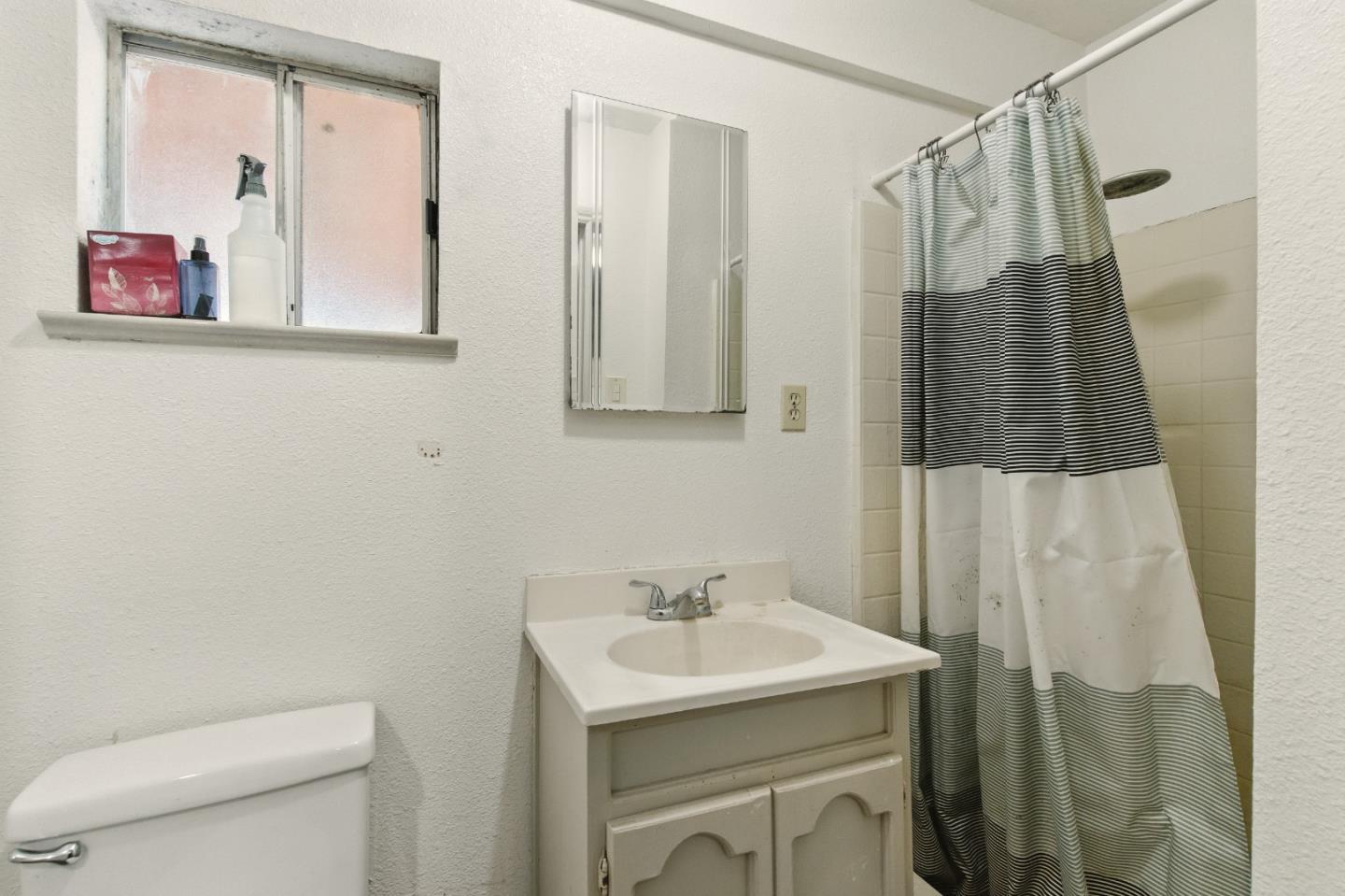 Detail Gallery Image 29 of 34 For 295 S 19th St, San Jose,  CA 95116 - 3 Beds | 1 Baths