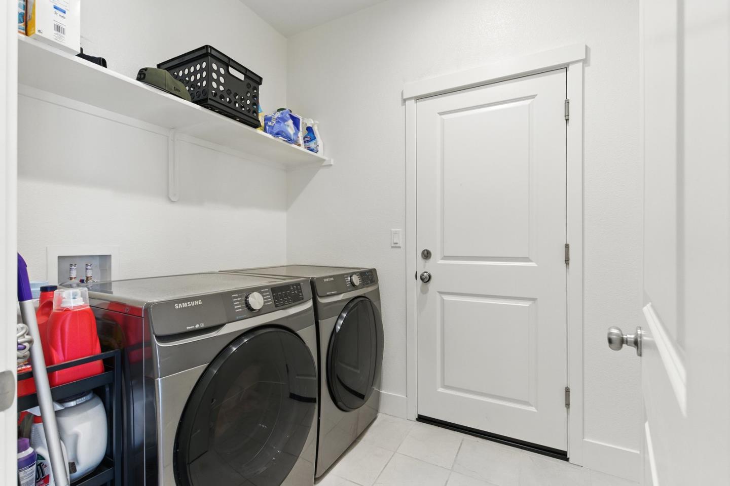Detail Gallery Image 14 of 25 For 1659 Dolomite Dr, Los Banos,  CA 93635 - 4 Beds | 2 Baths