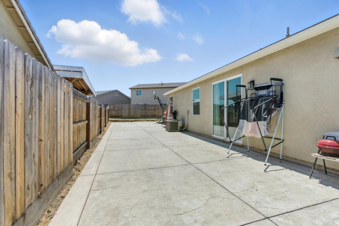 Detail Gallery Image 25 of 25 For 1659 Dolomite Dr, Los Banos,  CA 93635 - 4 Beds | 2 Baths